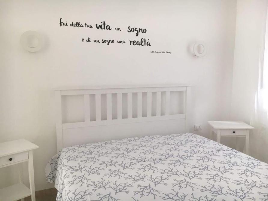 Cala Marina Holidays Villa ตรัปเปโต ภายนอก รูปภาพ